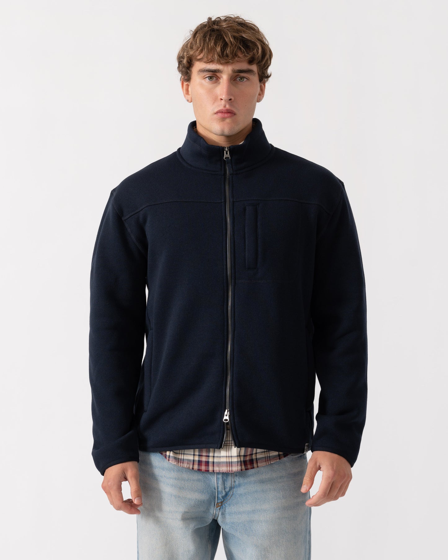 Man wearing GANT Mens Fleece Jacket - 433 Evening Blue