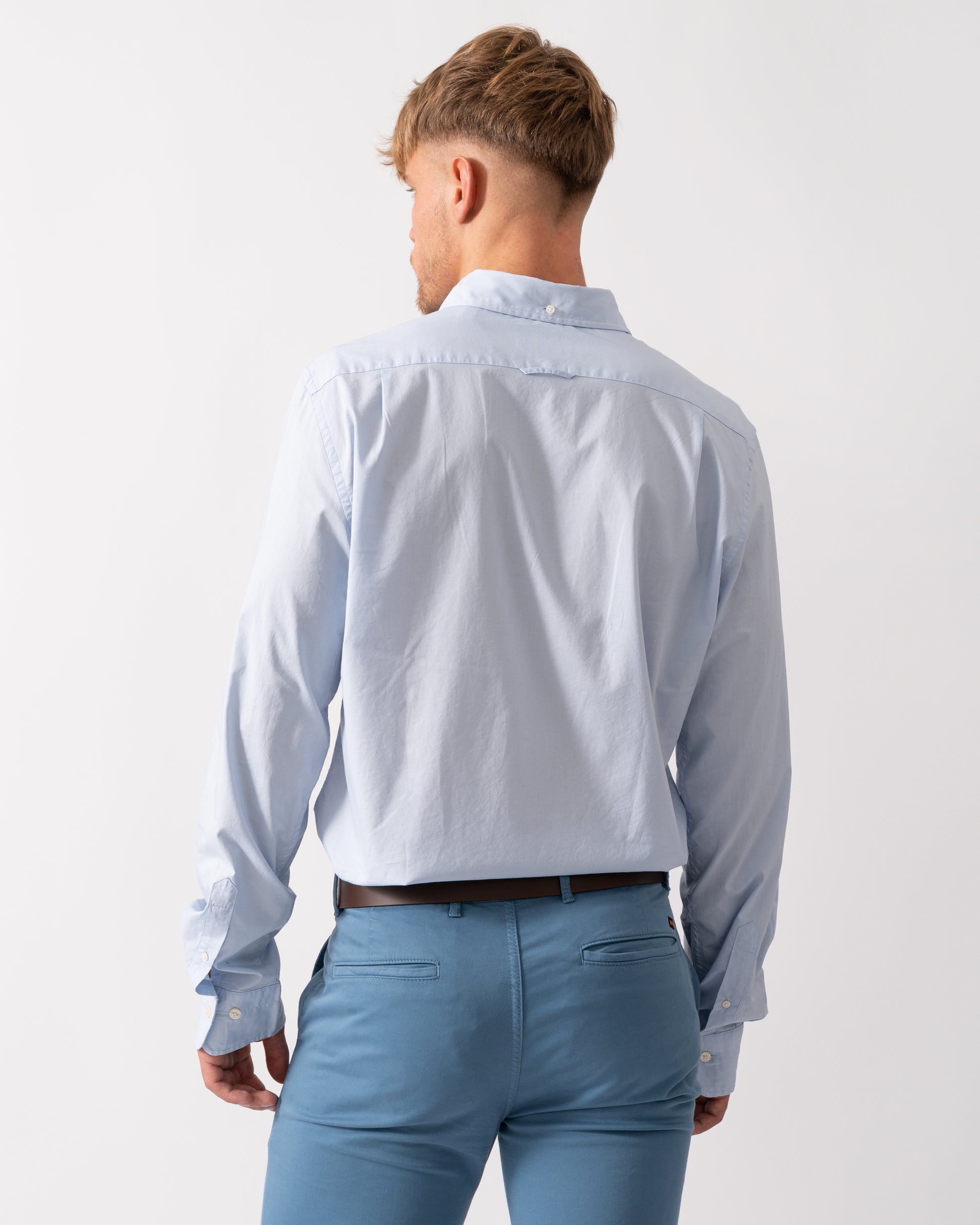 GANT Mens Slim Fit Long Sleeve Poplin Shirt - 455 Light Blue - CHO - Designer Mens Long Sleeve Shirts