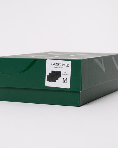 studio photograph showing a packaging detail of GANT Mens Trunk 3-Pack Gift Box in 374 Tartan Green