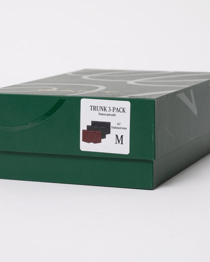 studio photograph showing the packaging detail of a GANT Mens Trunk 3-Pack Gift Box in 667 Darkened Wine