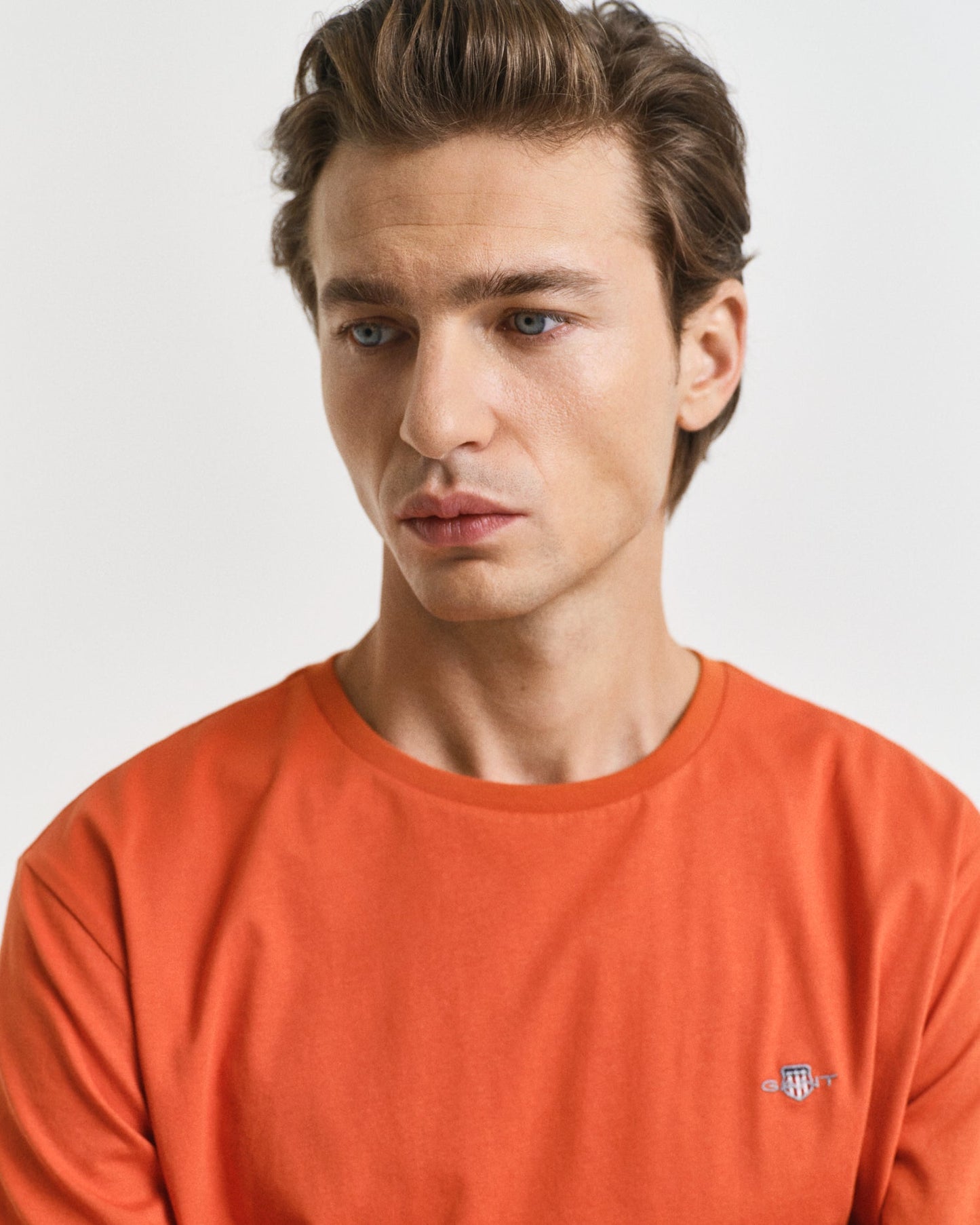 GANT Mens Regular Fit Short Sleeve Shield Logo T-Shirt - 845 Deep Orange