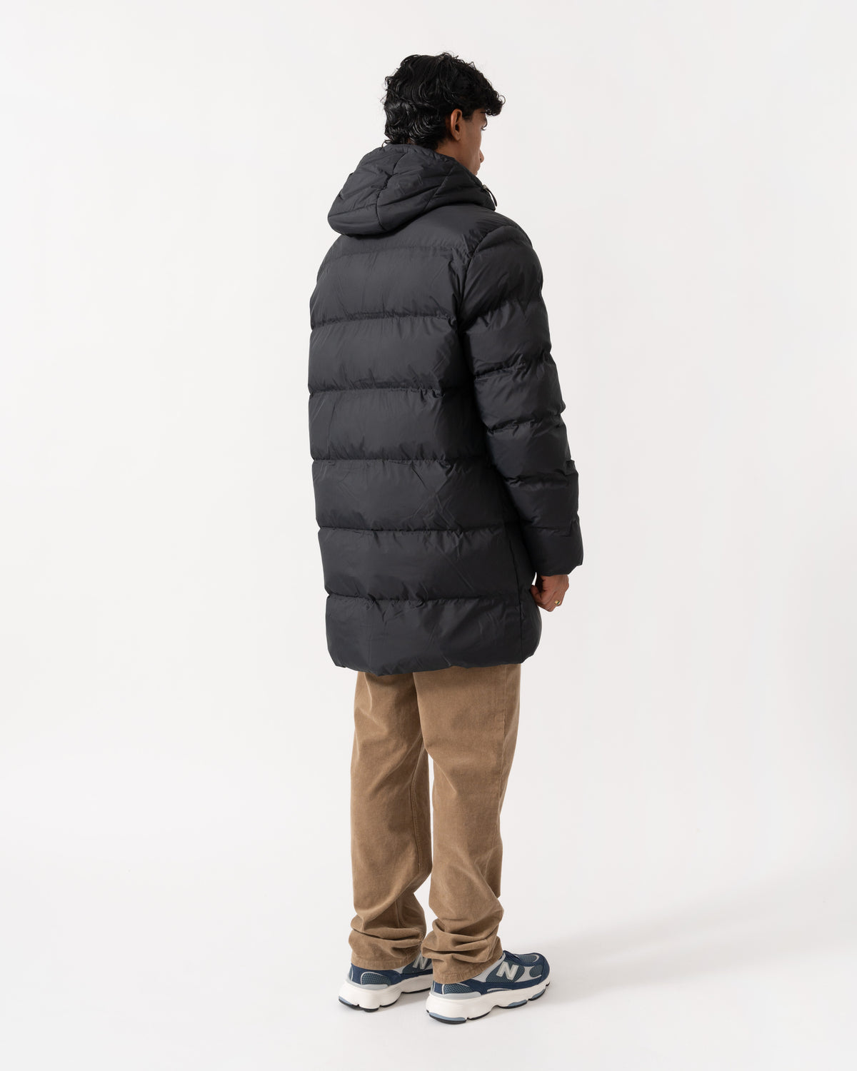 Back of the GANT Active Cloud Mens Mid Length Jacket - 5 Black