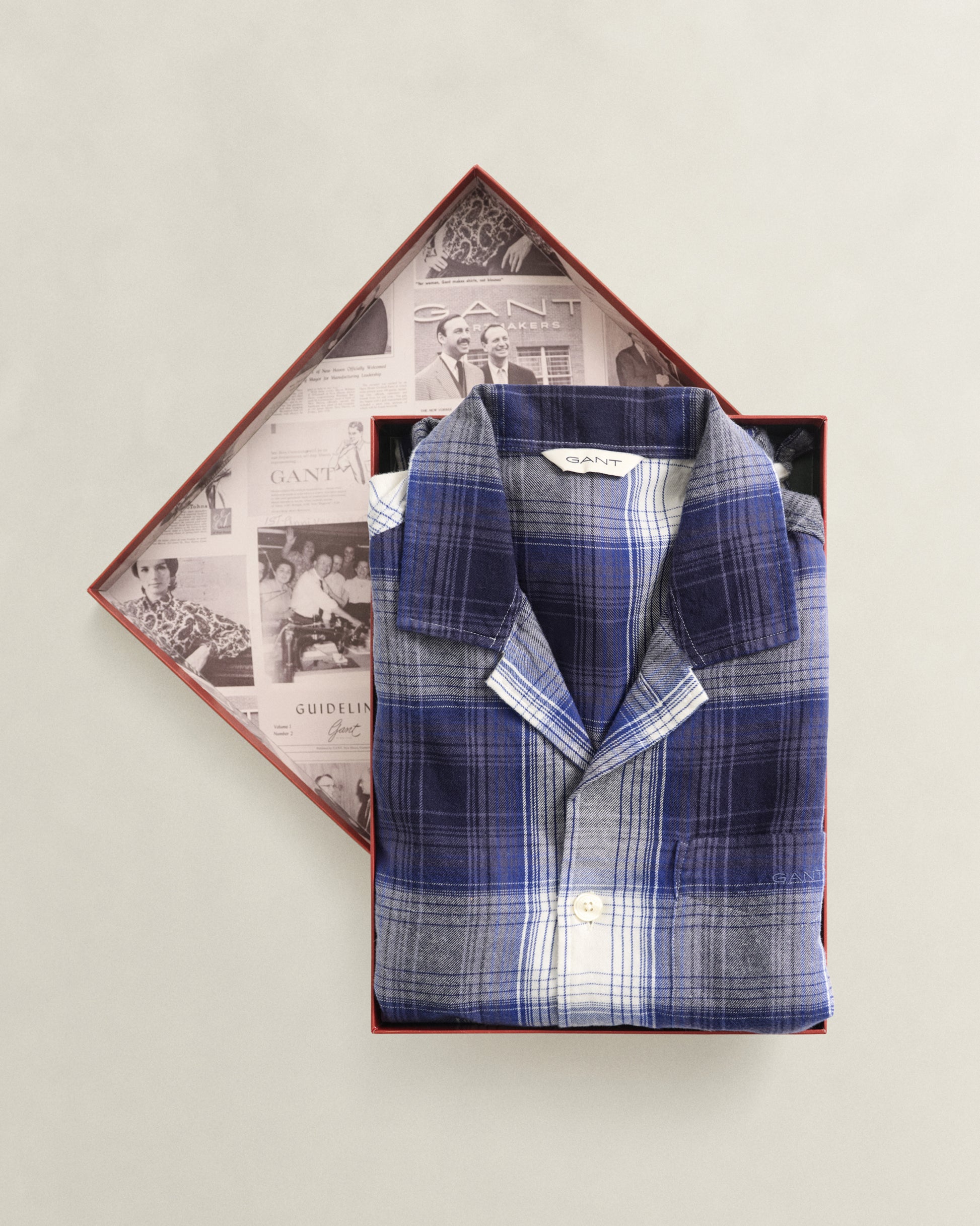 GANT Mens Flannel Checked Pyjama Set Gift Box - 410 Marine, gift box open
