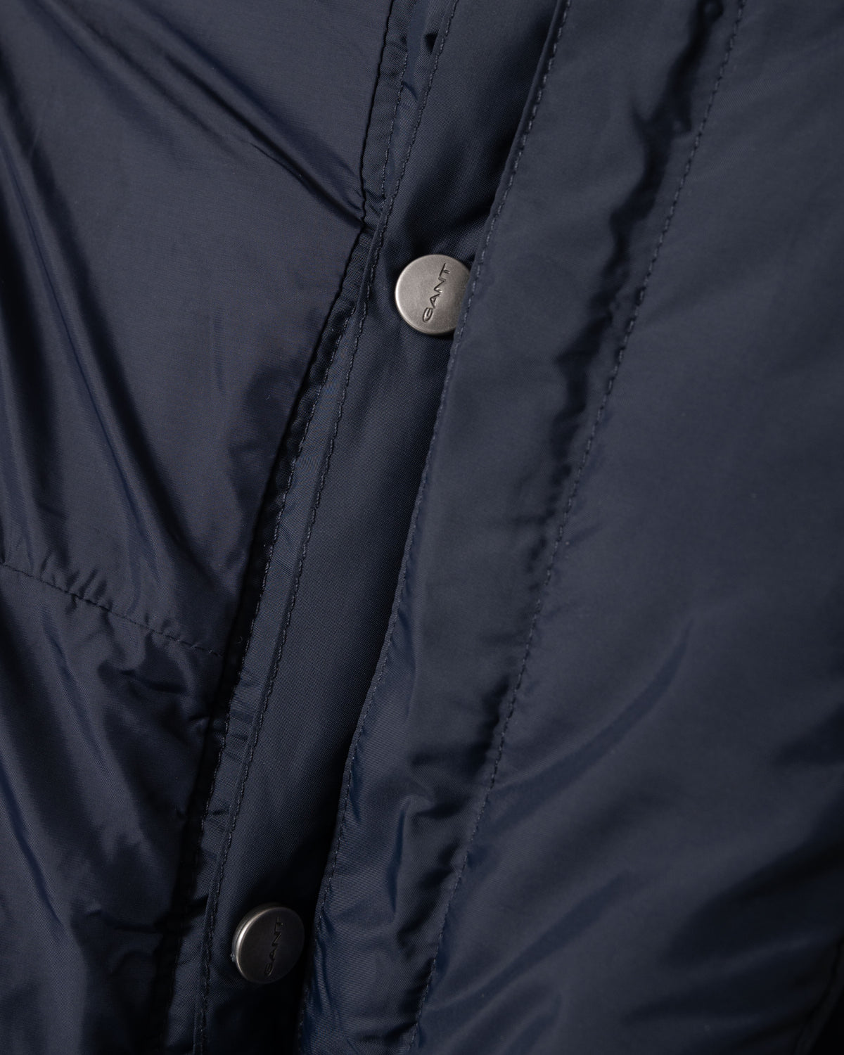 Removable hood on the GANT Mens Active Cloud Vest - 433 Evening Blue
