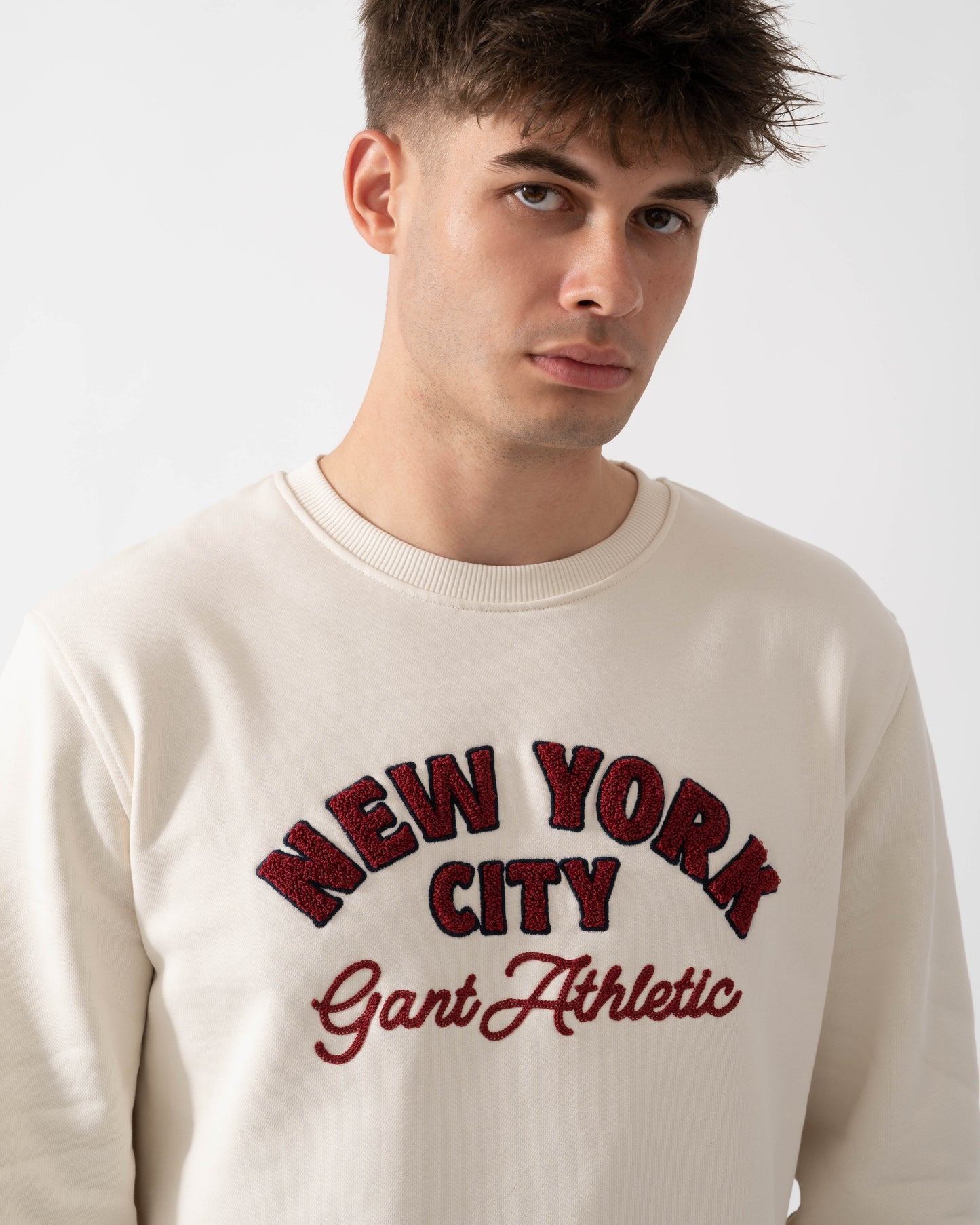 GANT Mens NYC Graphic Crew Neck Sweatshirt - 130 Cream