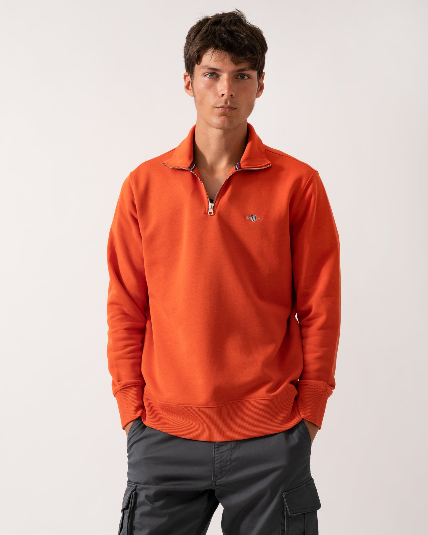 GANT Mens Regular Fit Shield Logo Half Zip Sweatshirt