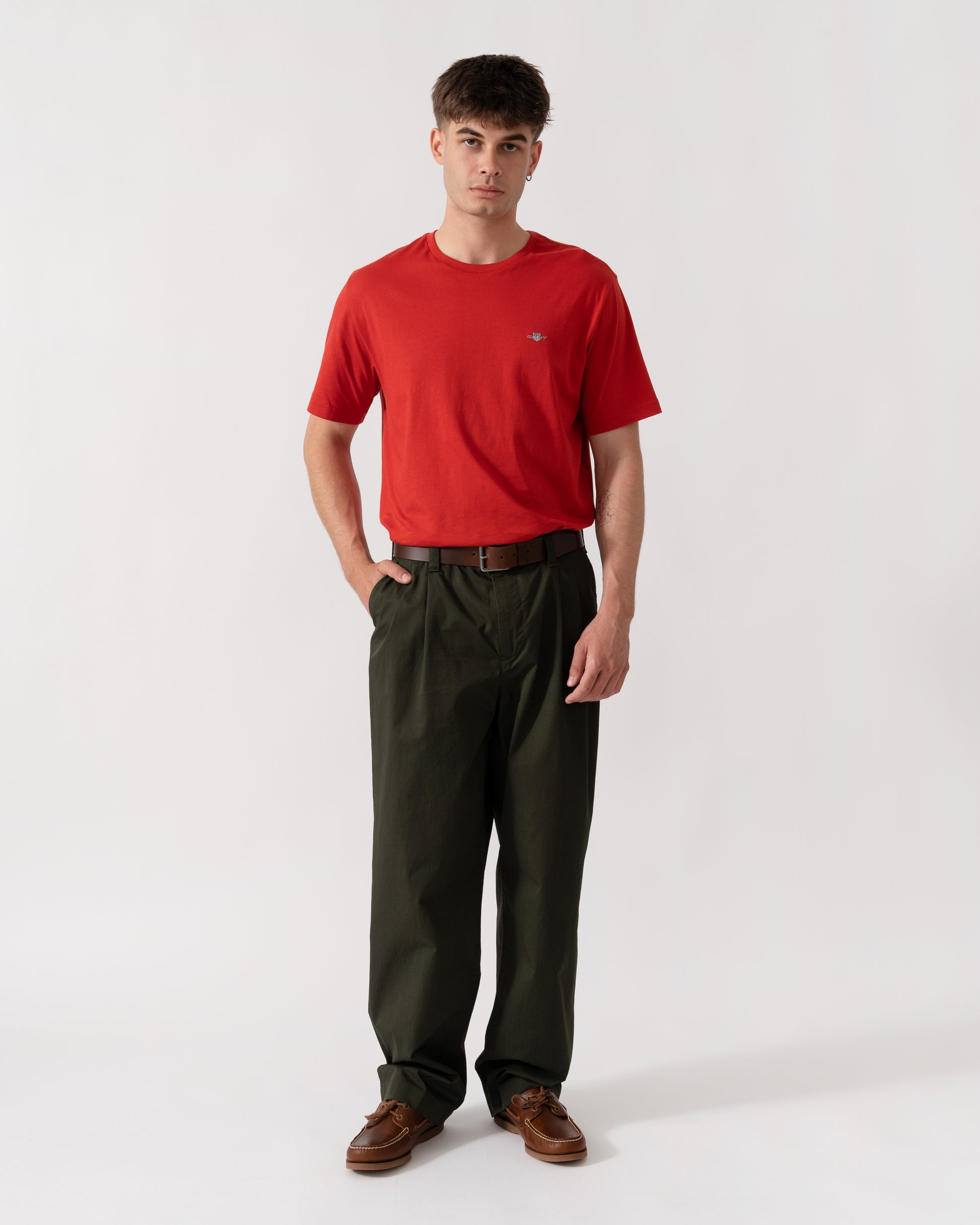 GANT Mens Regular Fit Short Sleeve Shield Logo T-Shirt - 853 Maple Fire full length