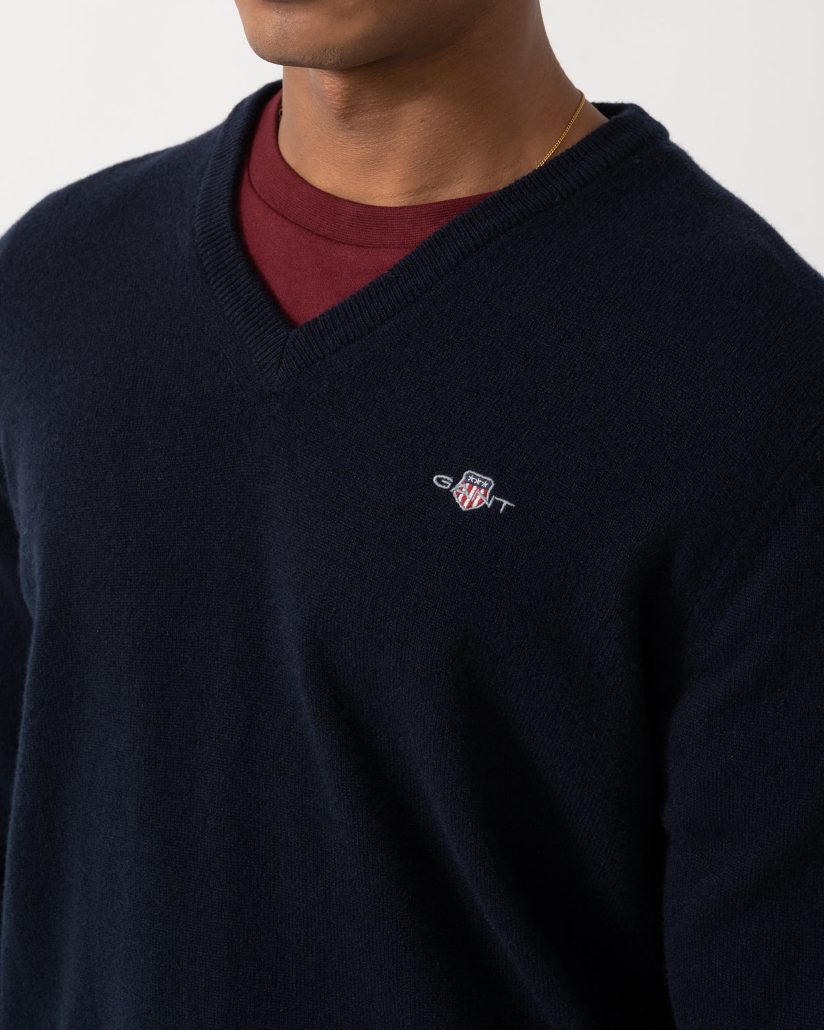 Close up on the GANT Mens Superfine Lambswool V-Neck Sweater - 410 Marine