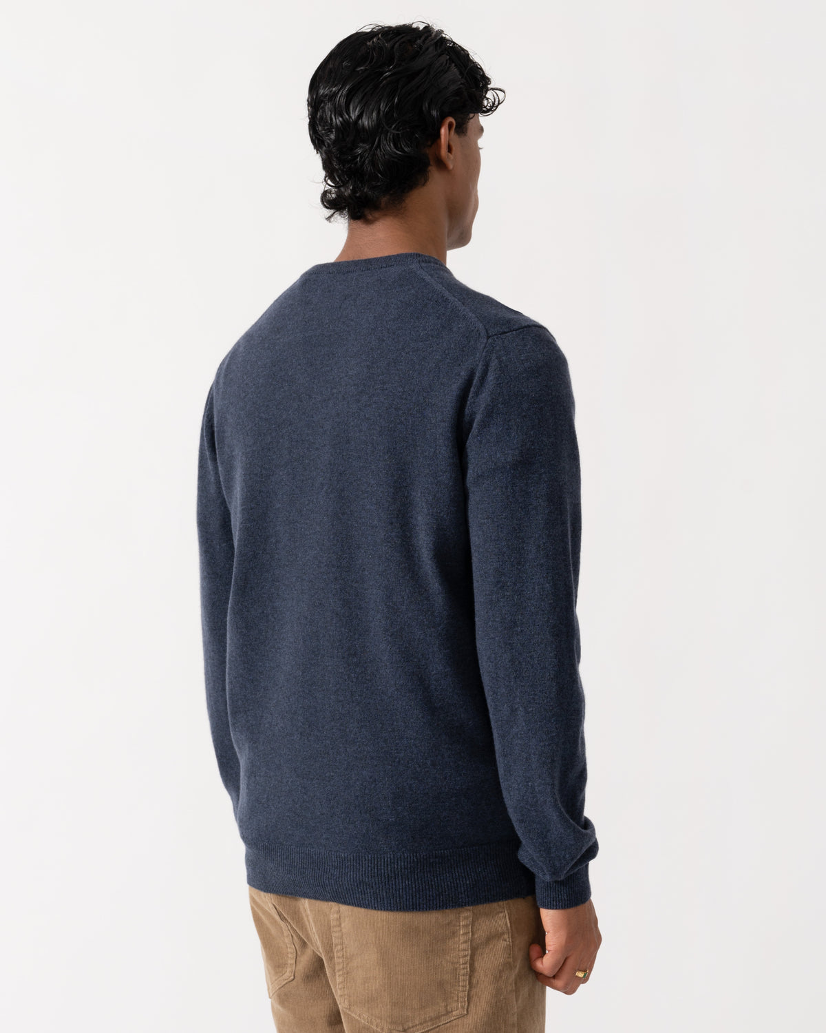 Back of the GANT Mens Superfine Lambswool V-Neck Sweater - 480 Dark Navy Melange