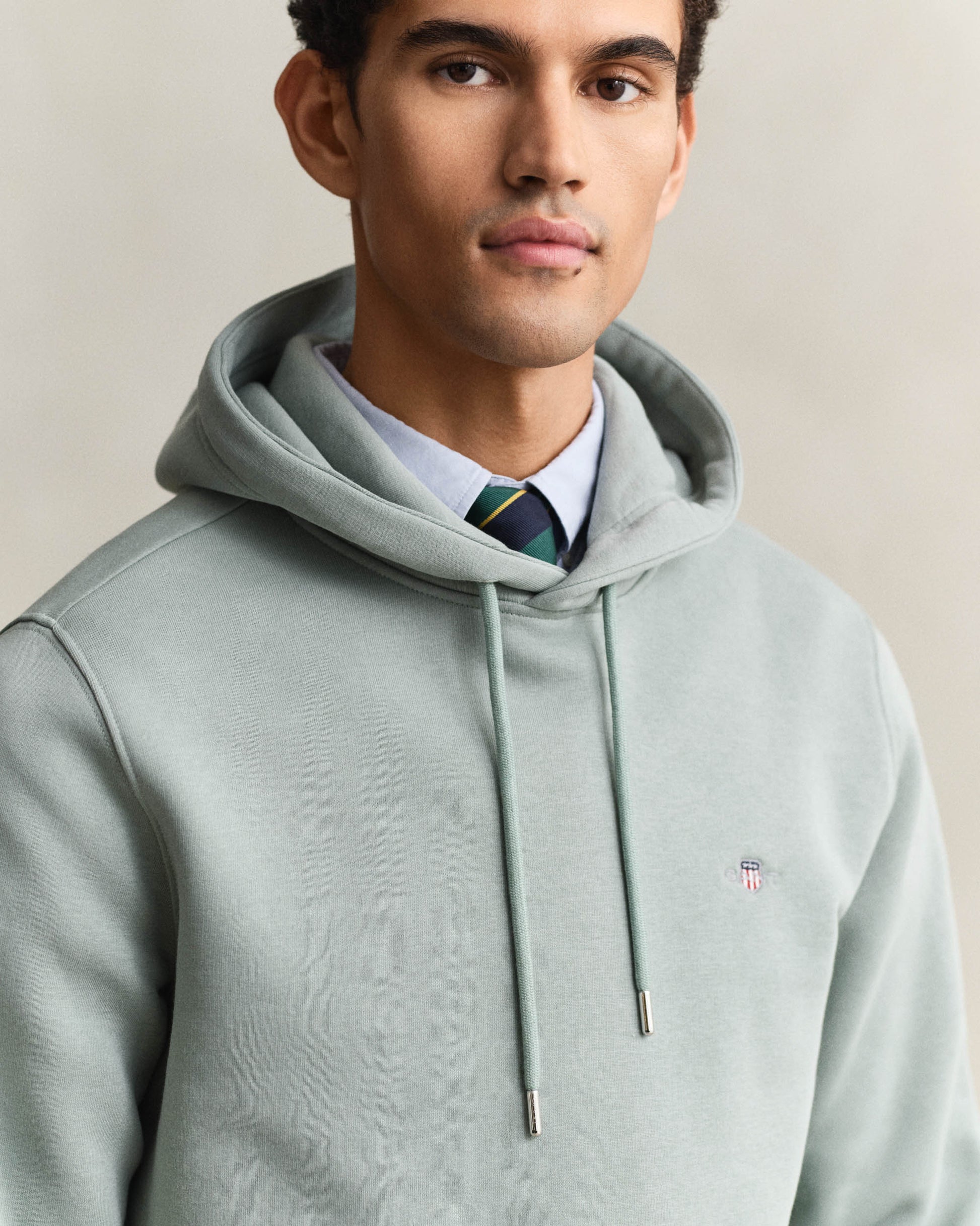 GANT Mens Regular Fit Shield Logo Pullover Hoodie - 10 Ceramic Grey | CHO | Designer Mens Hoodies