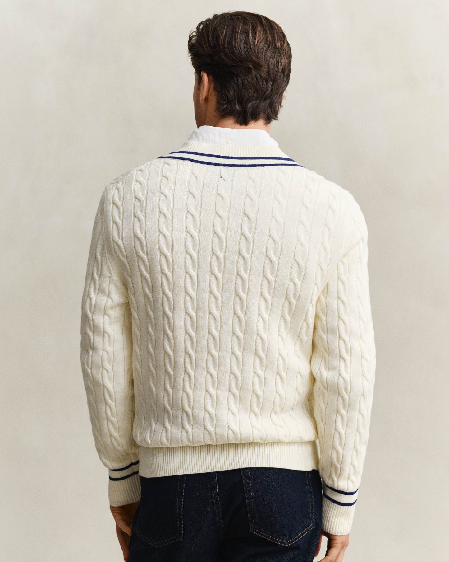 GANT Mens Cotton Cable V-Neck Jumper - 130 Cream