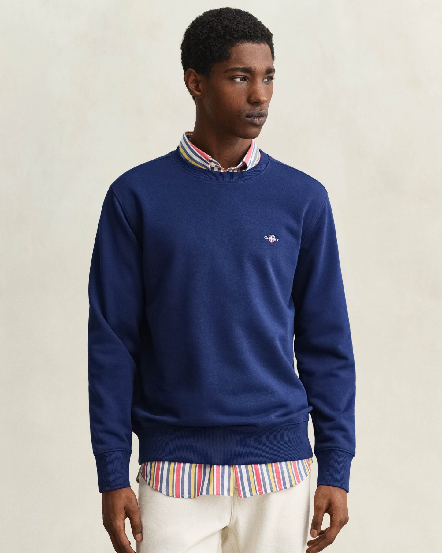 GANT Mens Regular Fit Shield Logo Crew Neck Sweatshirt - 432 Rich Navy