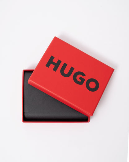 box of a HUGO Ethon HI EVO Mens Card Case in Black 001