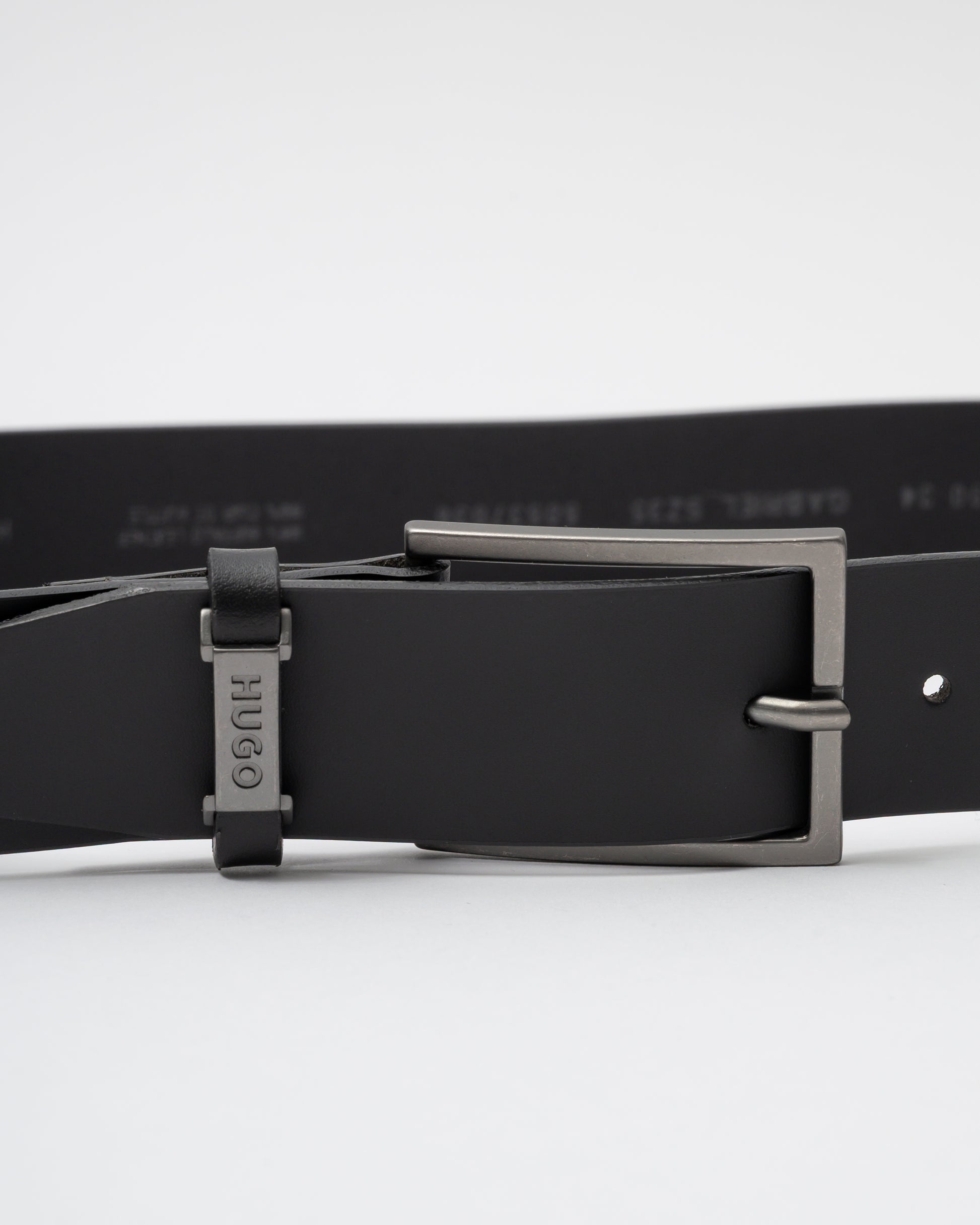 HUGO Gabriel Mens Buffalo-Leather Belt with Logo Keeper and Polished Hardware - Black 002 - CHO - Designer Mens Belts