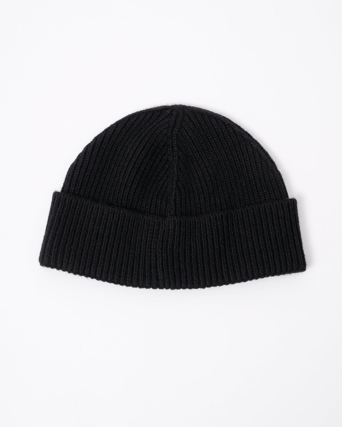 back of a HUGO Xisk Mens Beanie in Black 001