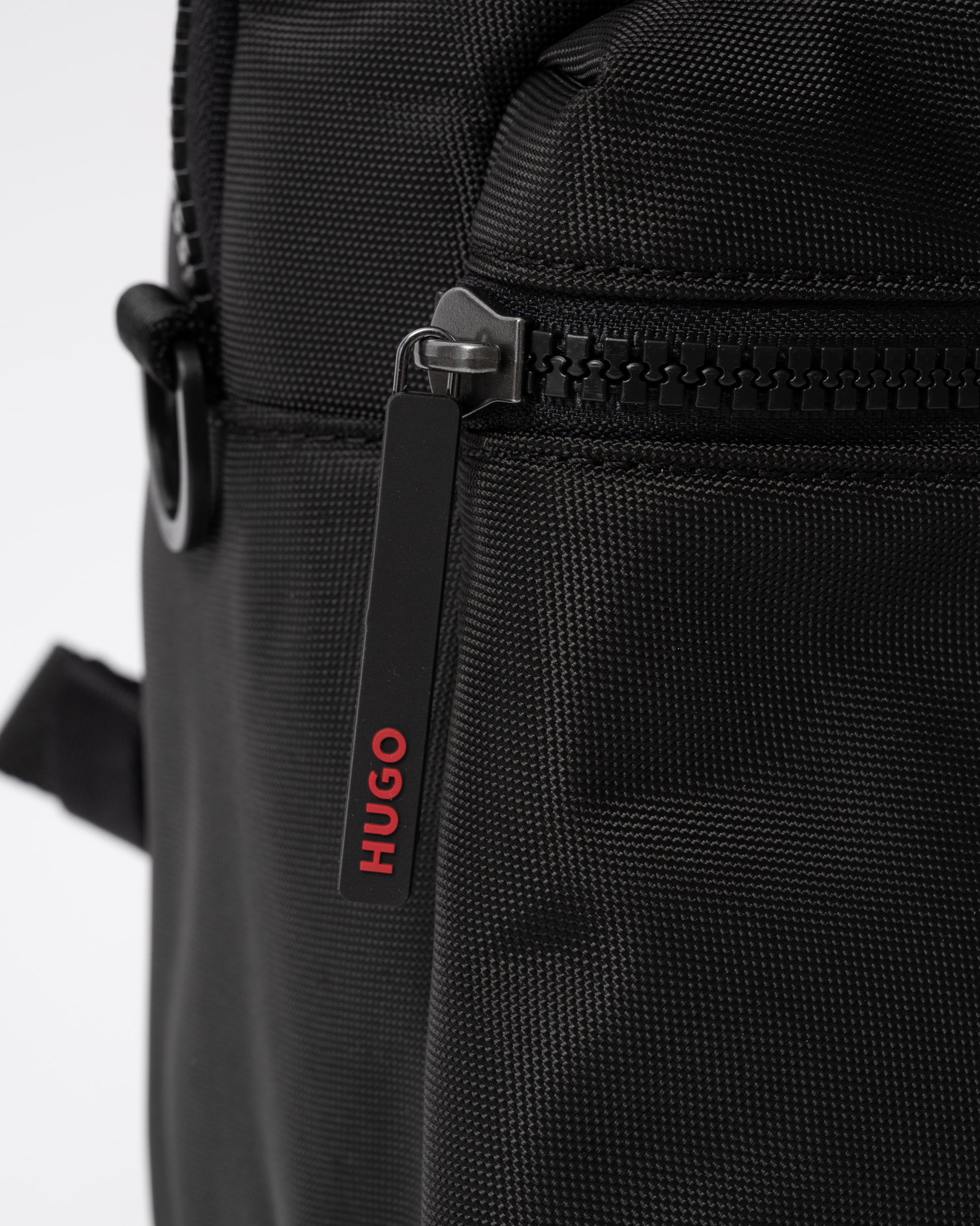 HUGO Ethon 3.0 Mens Backpack zip detail