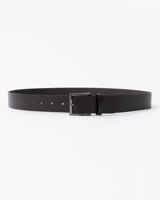 HUGO Mens Geek Smooth Leather Belt with Brushed Silver Buckle front view