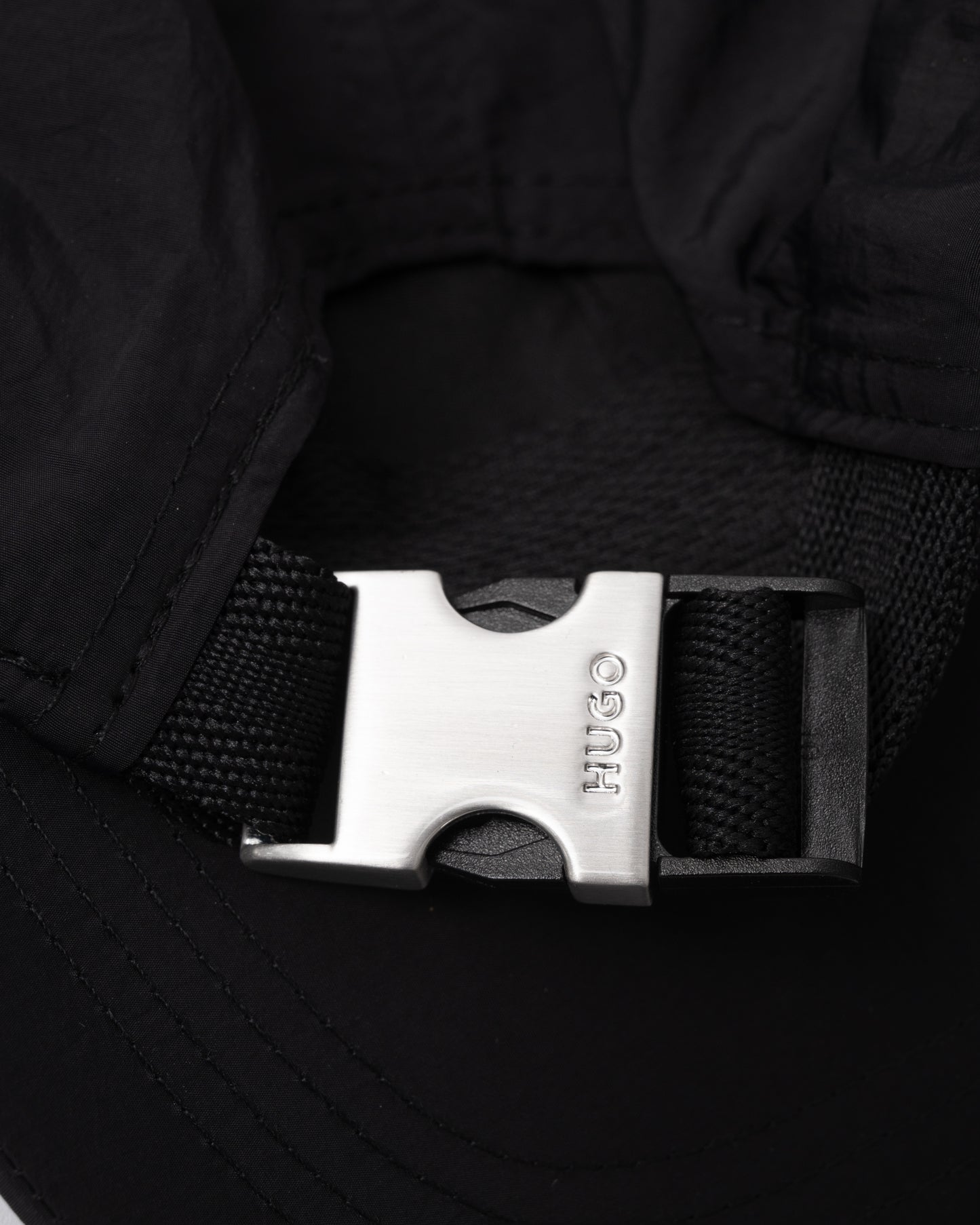 HUGO Mens Mett Baseball Cap - Black 001 buckle detail 2