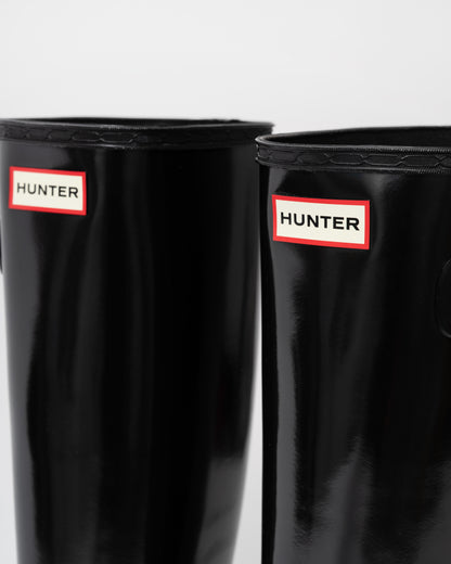 Hunter Womens Refined Gold Trim Tall Gloss Boot logo detail