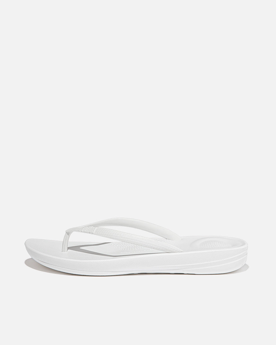 FitFlop Iqushion Womens Ergonomic Flip - Flops - Urban White 194 | CHO | Designer Womens Sandals