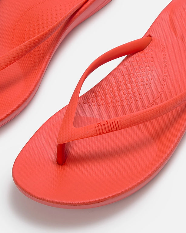 Fitflop Iqushion Womens Ergonomic Flip-Flops - Cherry Tomato D49