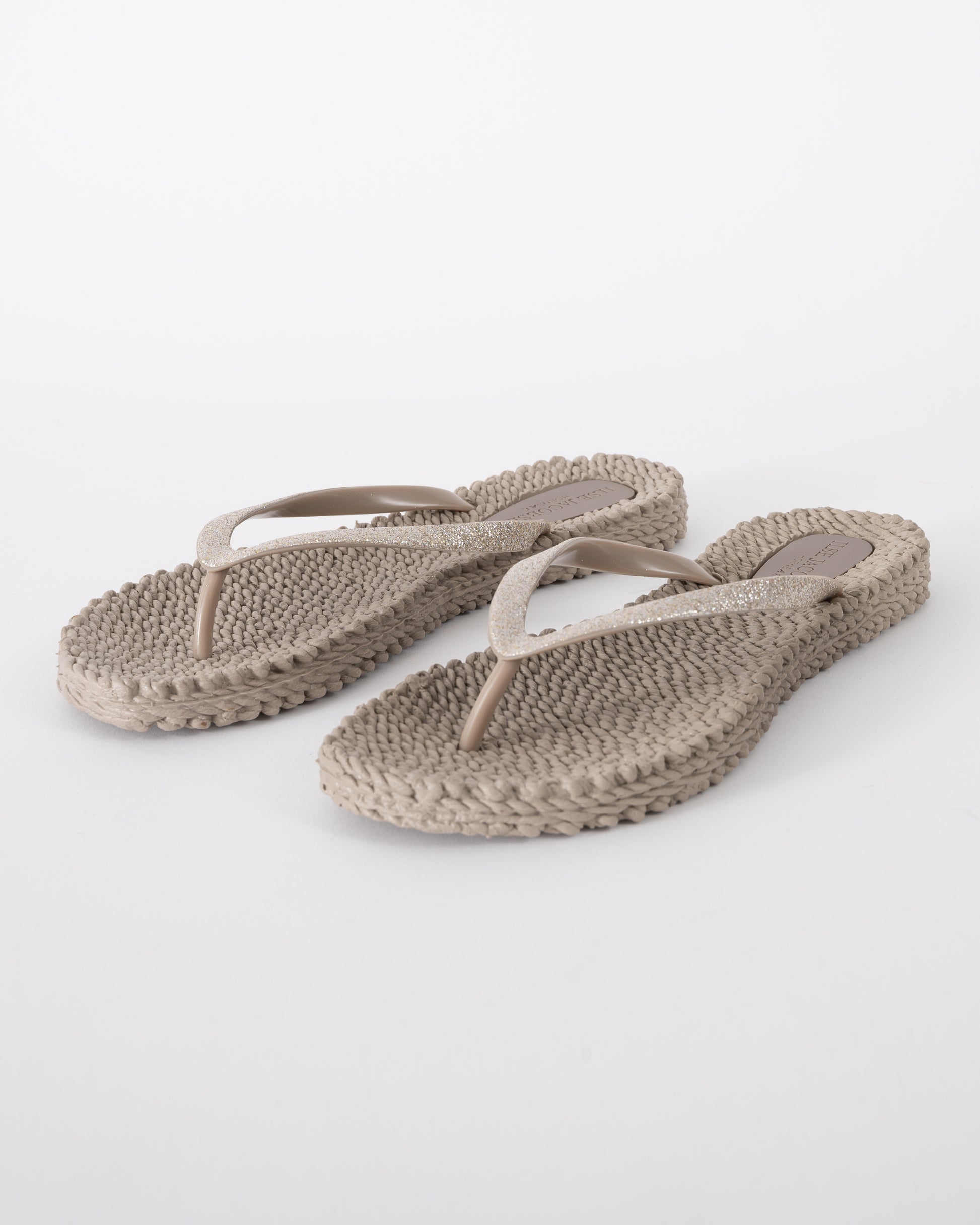 Studio shot of Ilse Jacobsen Cheerful Glitter Womens Flip Flops in Atmosphere colour