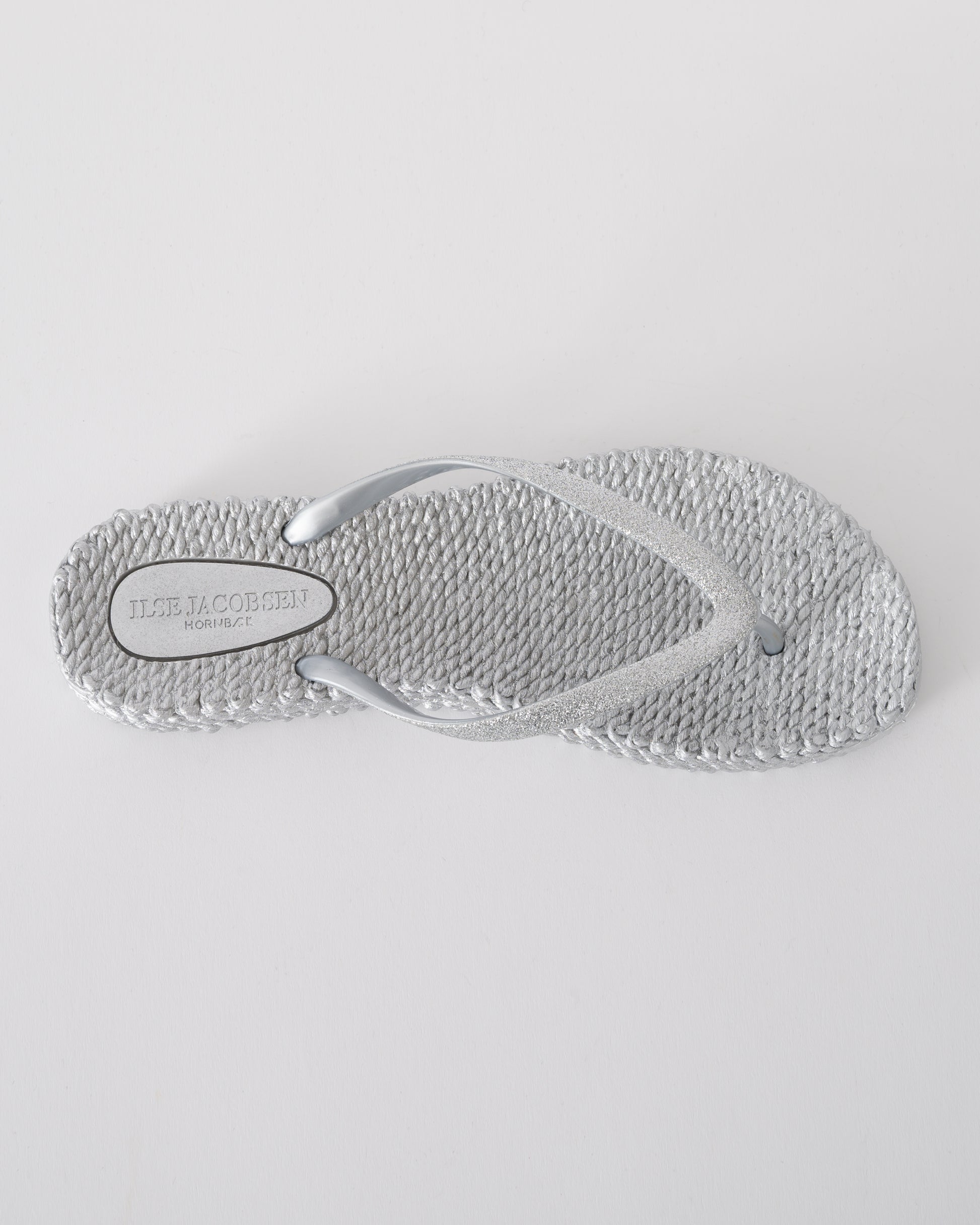 top shot of Ilse Jacobsen Cheerful Glitter Womens Flip Flops in Silver