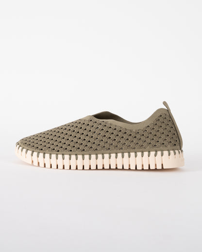 side of Ilse Jacobsen Tulip Slip-In Womens Shoes in Army green