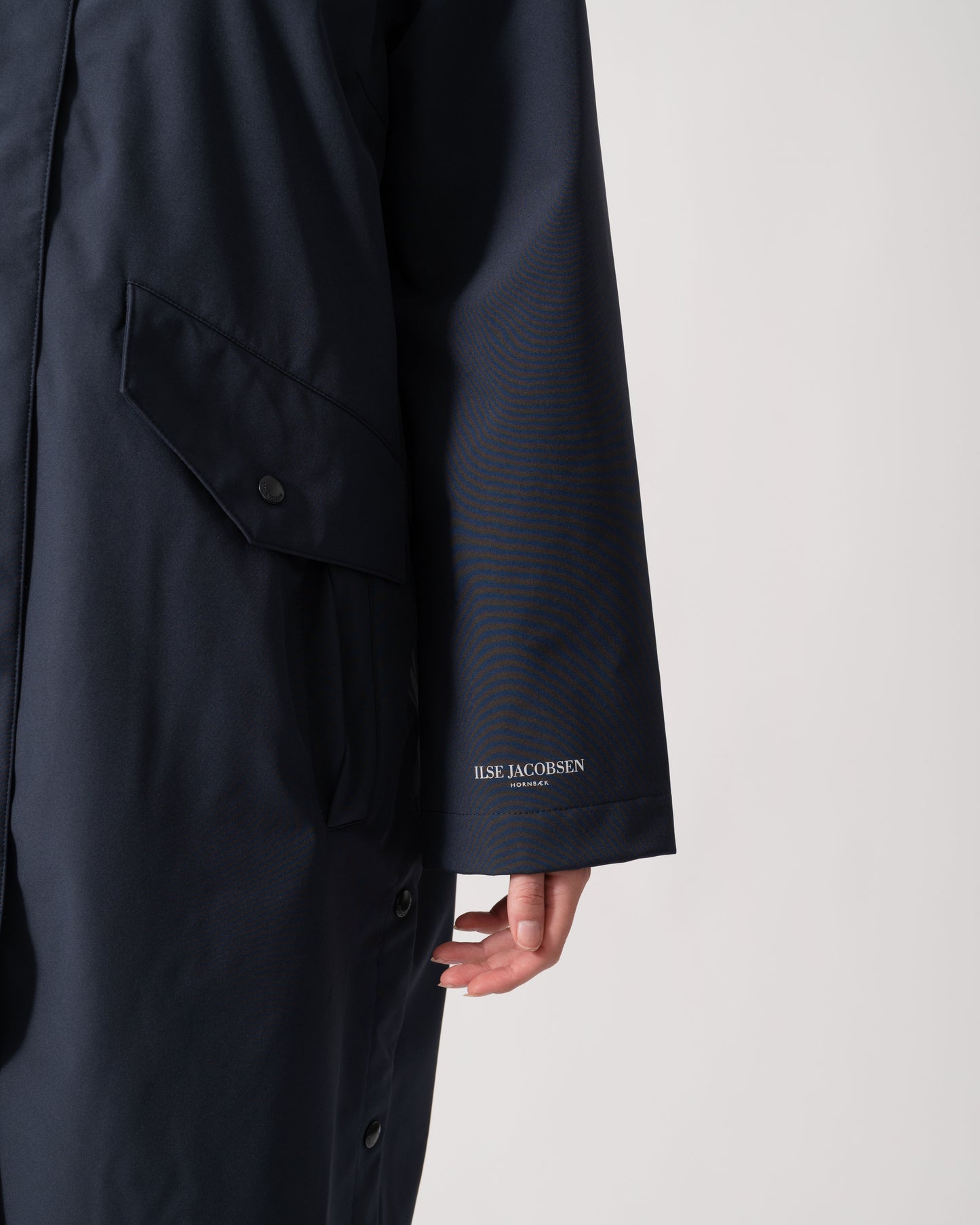 Ilse Jacobsen Daybreak Womens Long Softshell Raincoat - Dark Indigo 660