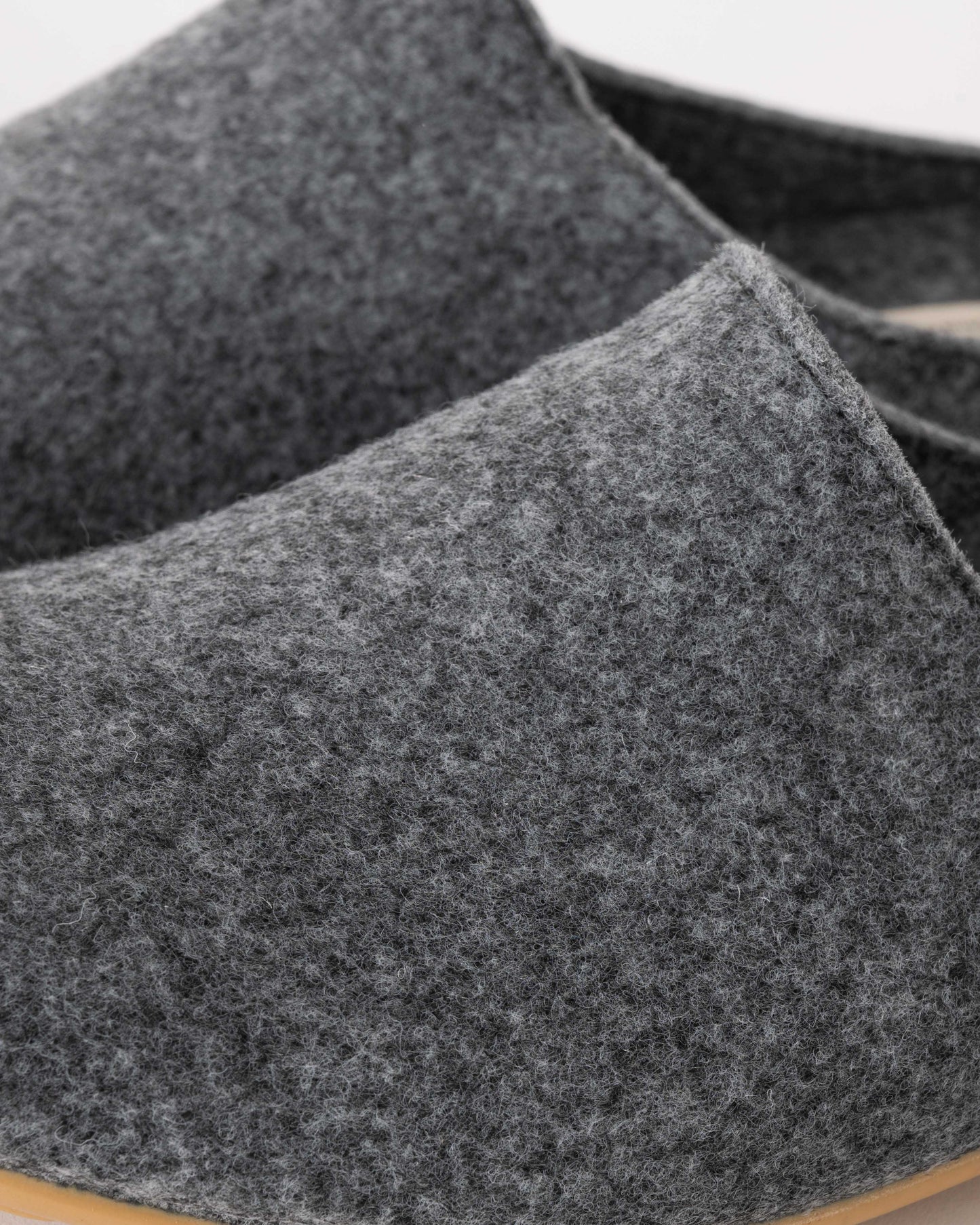 Ilse Jacobsen Snippy Womens Felt Slippers - Grey Wheat