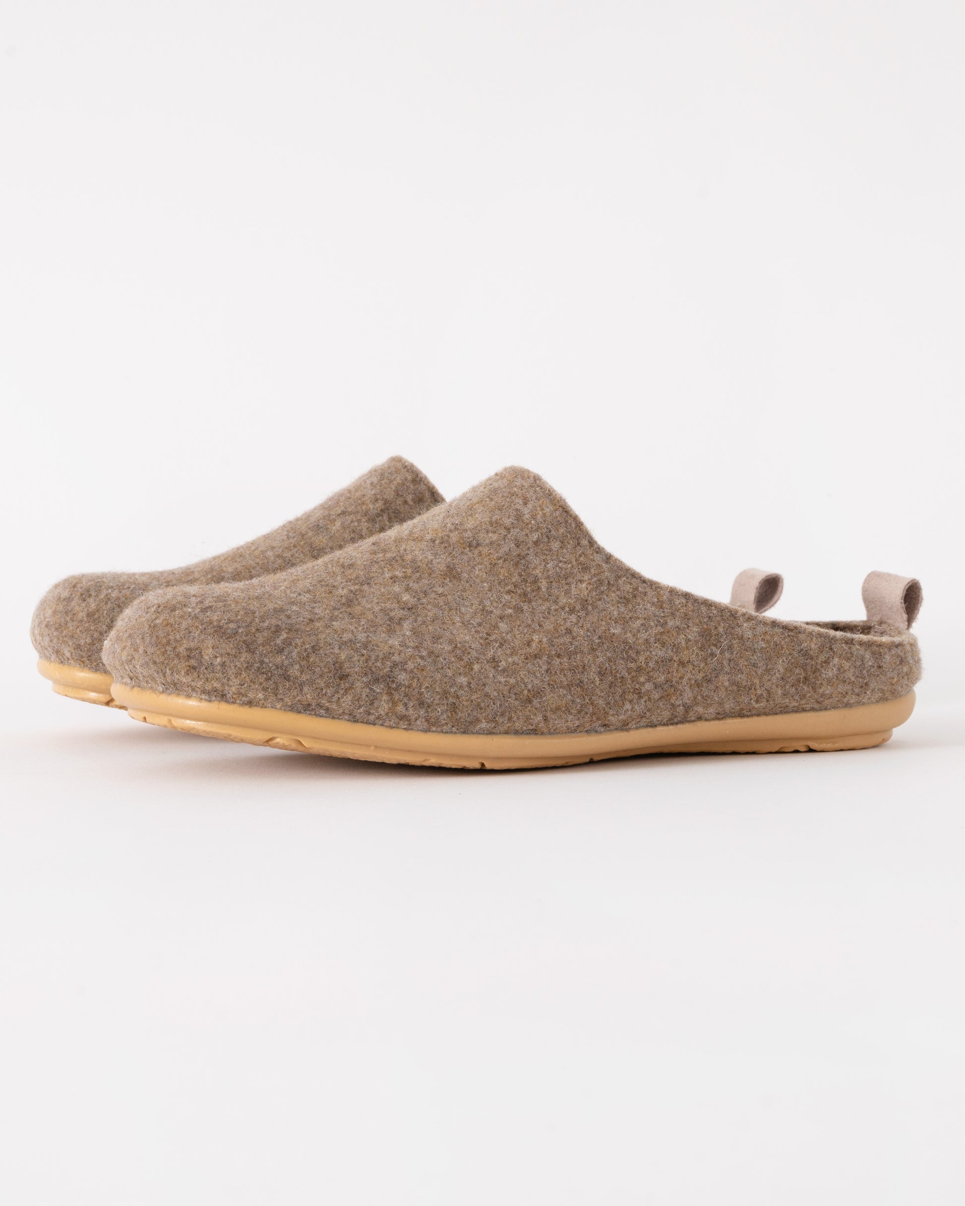 Ilse Jacobsen Snippy Women's Felt Slippers in Wheat
