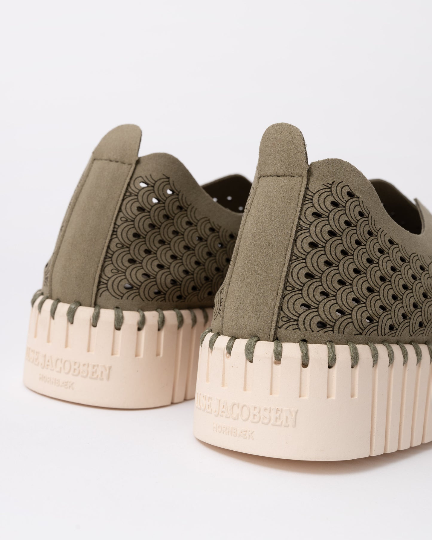 Tulip Slip-In Womens Platform Shoes in Army 410 - heel