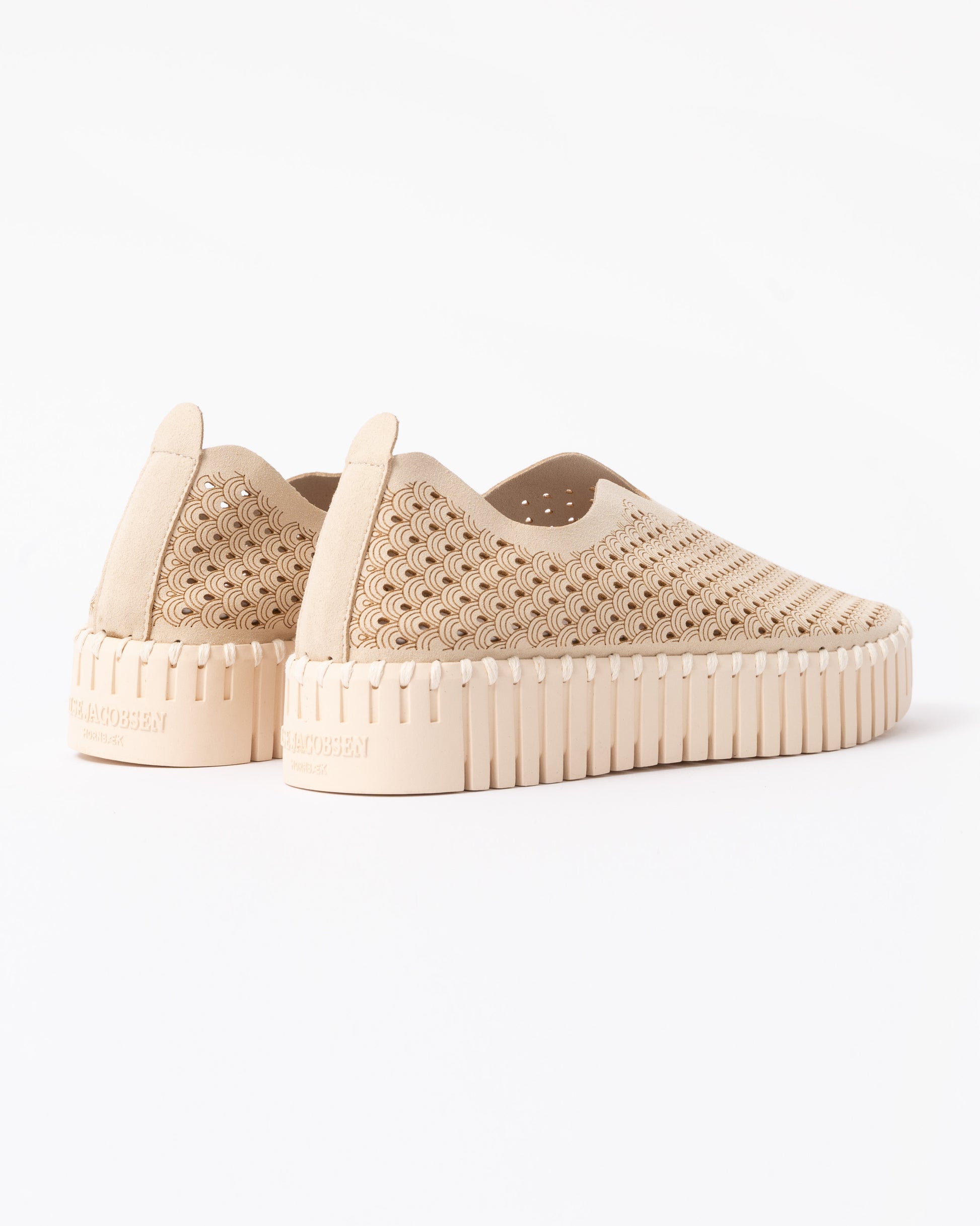 Tulip Slip-In Womens Platform Shoes in Kit 144 - back