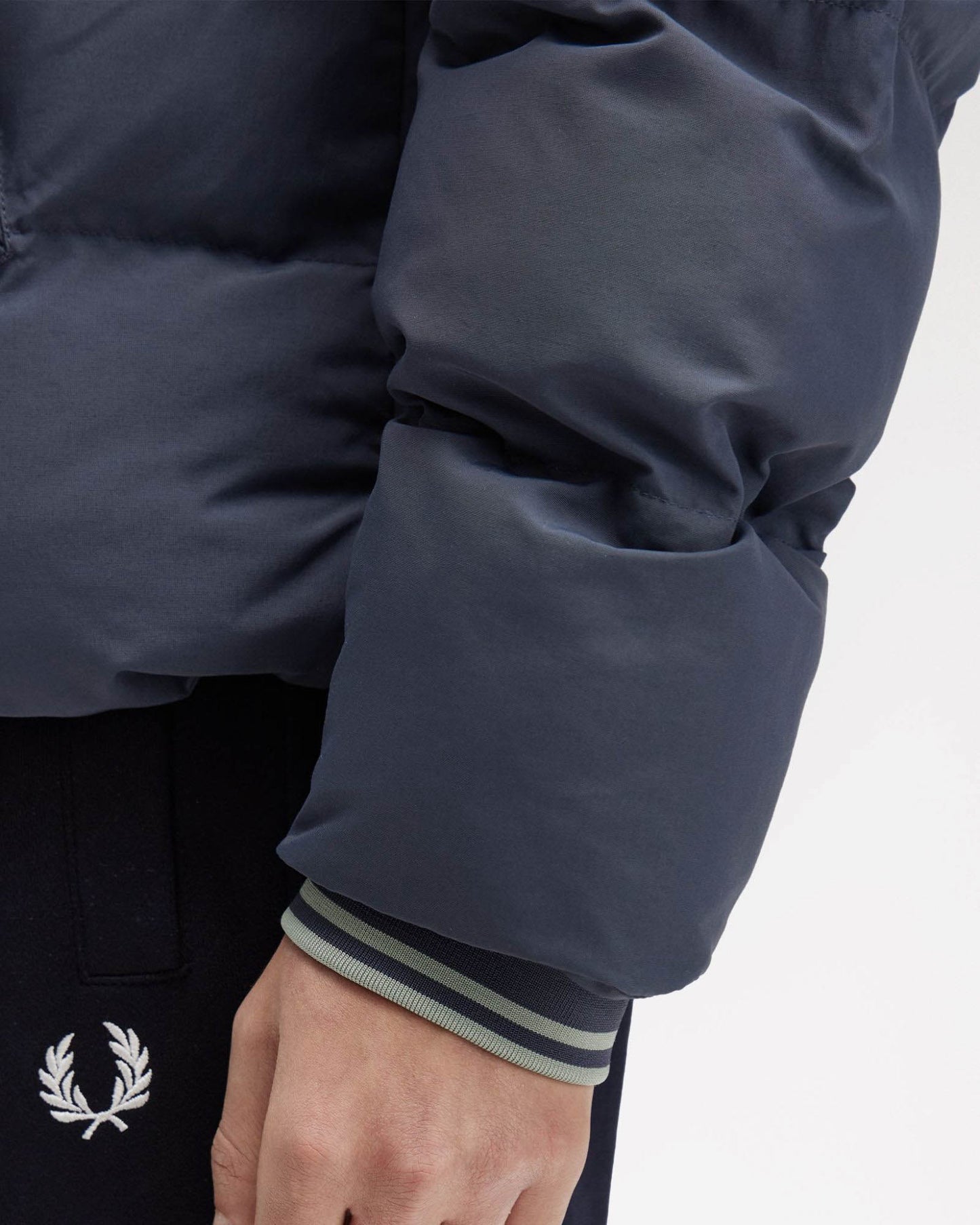 Fred Perry Mens Raglan Sleeve Padded Jacket - Dark Airforce 738
