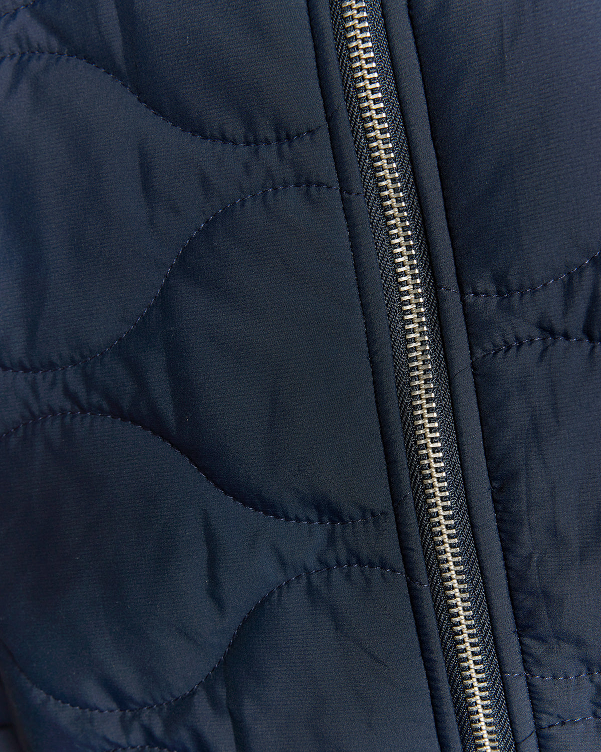 Lyle & Scott Quilted Ripstop Jacket - Z271 Dark Navy