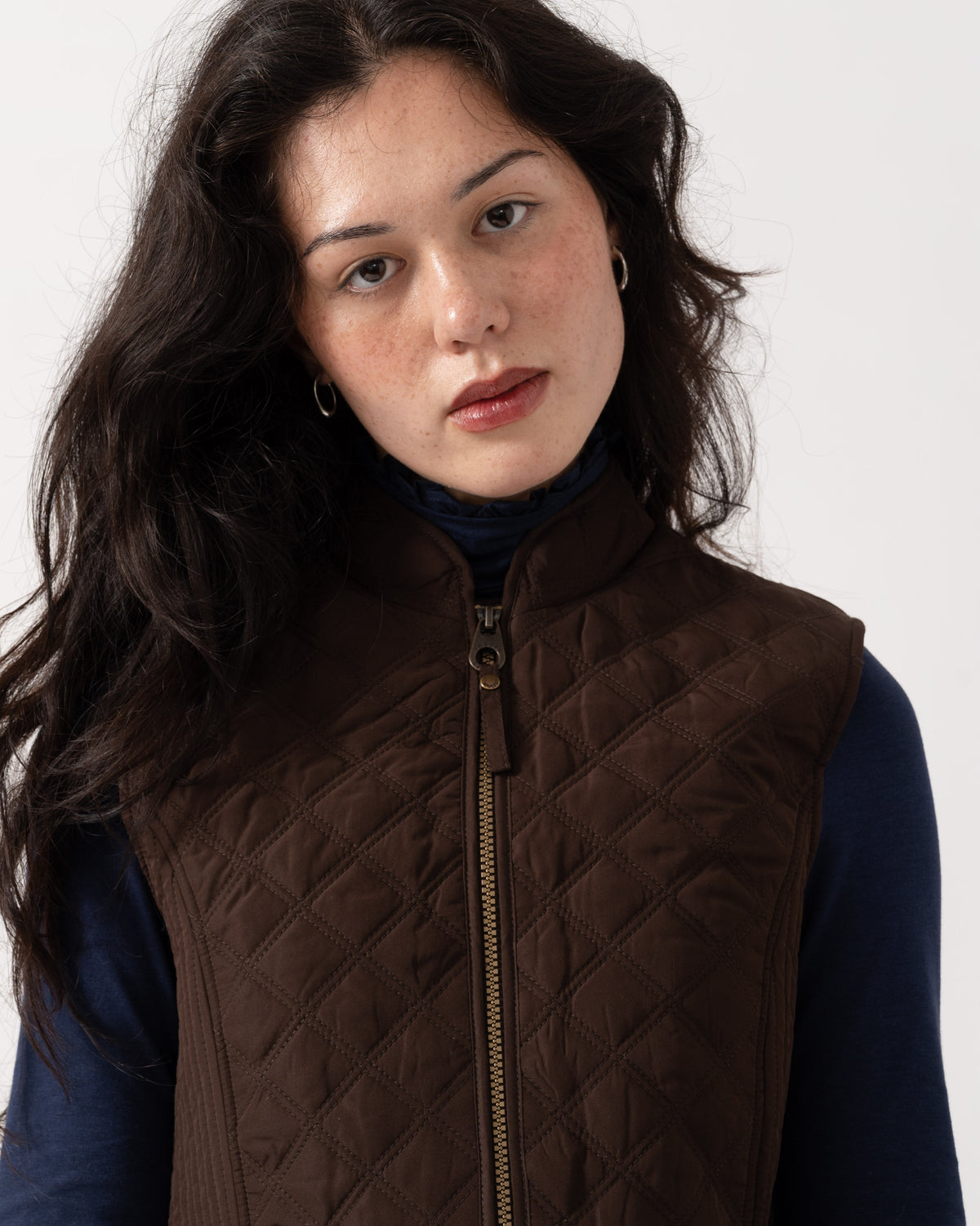 Close up of Joules Minx Womens Diamond Quilt Gilet - Chocolate Brown