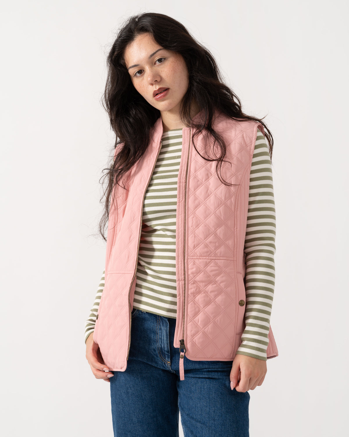 Front of the Joules Minx Womens Diamond Quilt Gilet - Pink