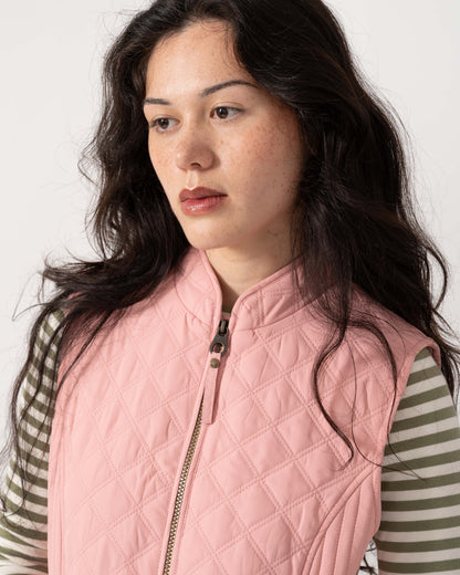 Collar detail of the Joules Minx Womens Diamond Quilt Gilet - Pink