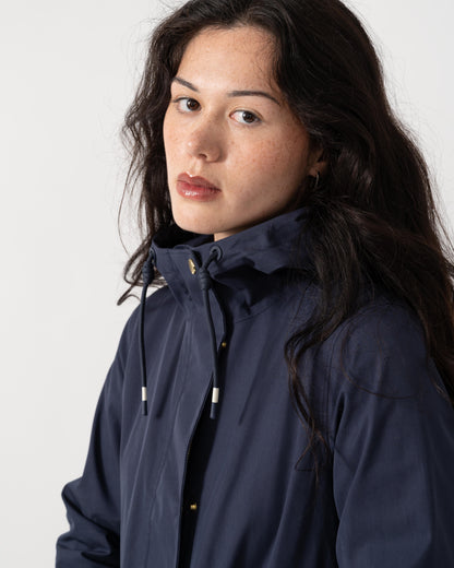 Collar detail of the Joules Portwell Womens Raincoat - Navy