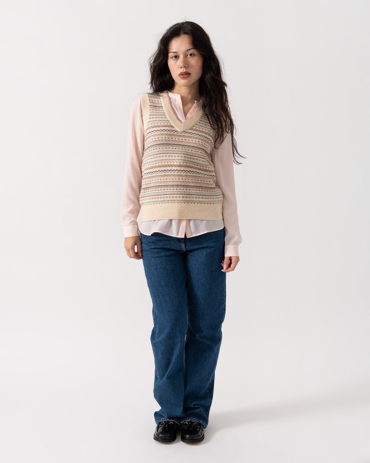 Model wearing Joules Womens Fairisle V-Neck Knit Tank Top - Oatmeal