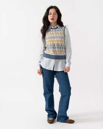 Women wearing Joules Womens Intarsia Knitted Tank Top - Cream/Blue