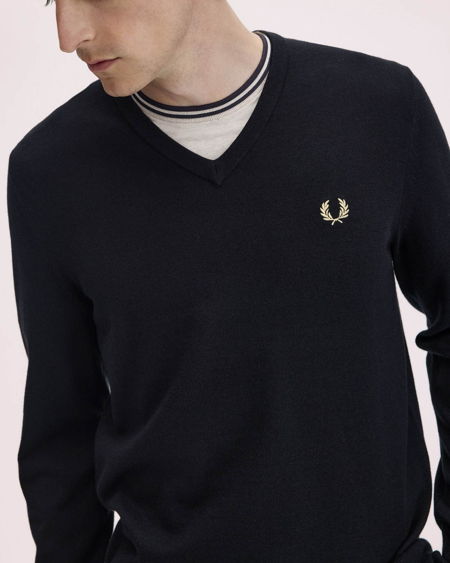 Fred Perry Mens Classic V Neck Jumper - Black 198