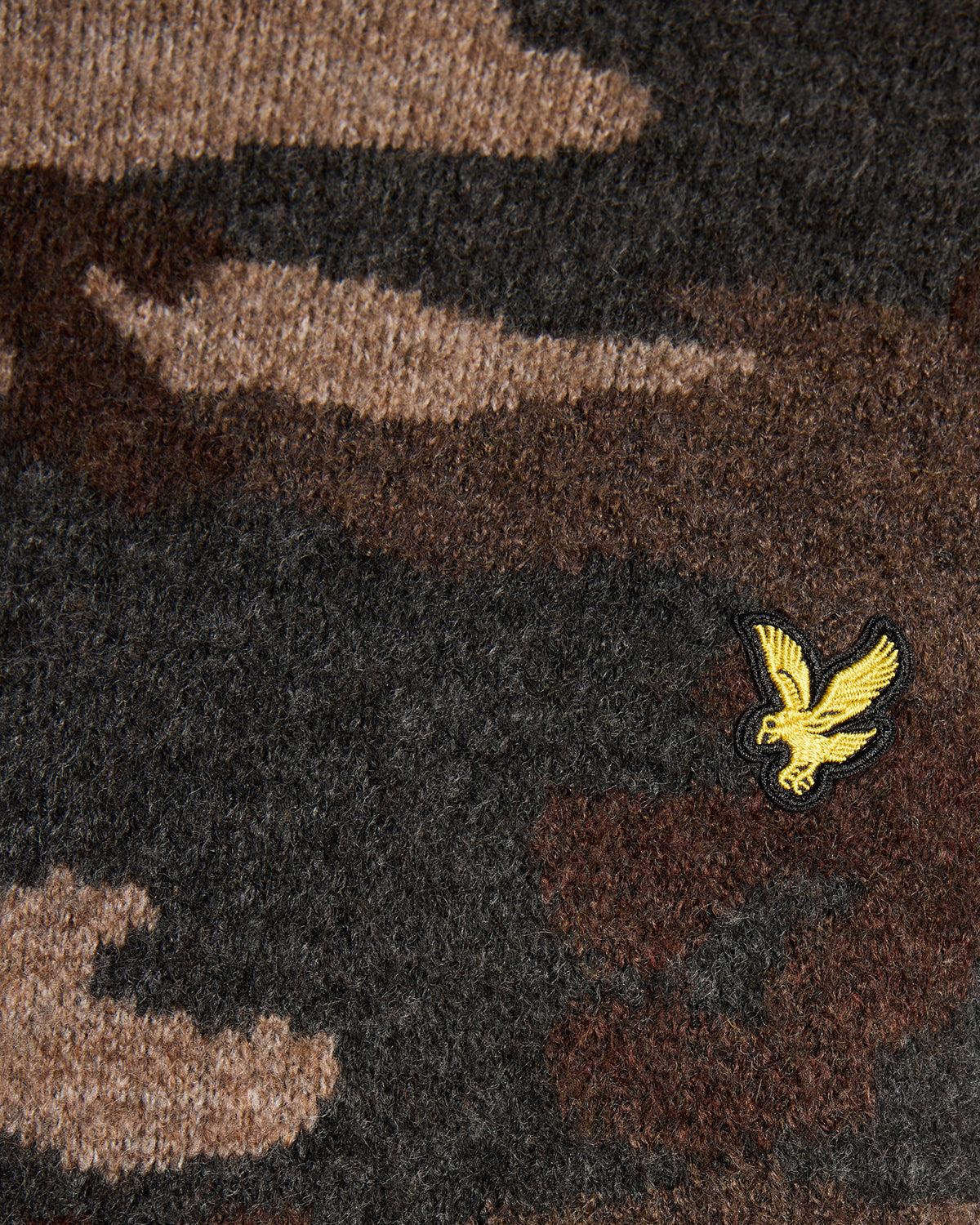 Lyle & Scott Brushed Camouflage Crew Neck Jumper - X077 Black Steel