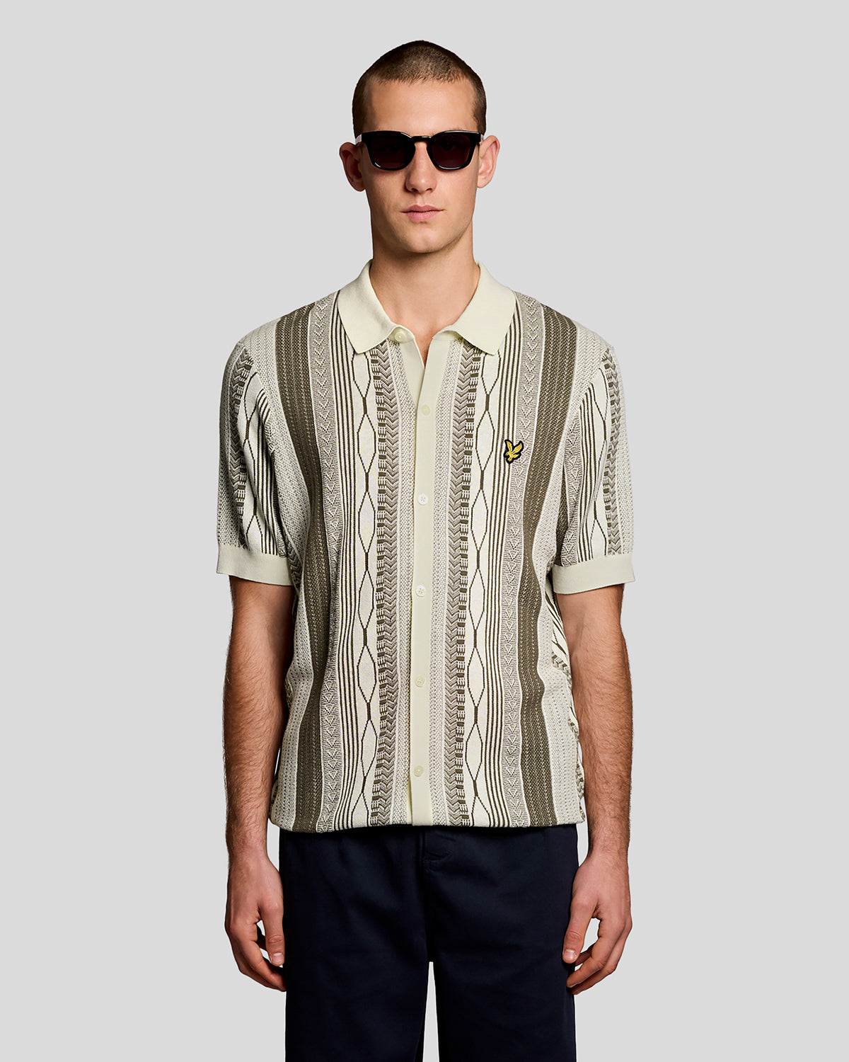 Lyle & Scott Brocade Jacquard Short Sleeve Mens Knitted Shirt - Y148 Ice Cream | CHO | Designer Mens Shirts - Y148 Ice Cream - M - 5063560887981