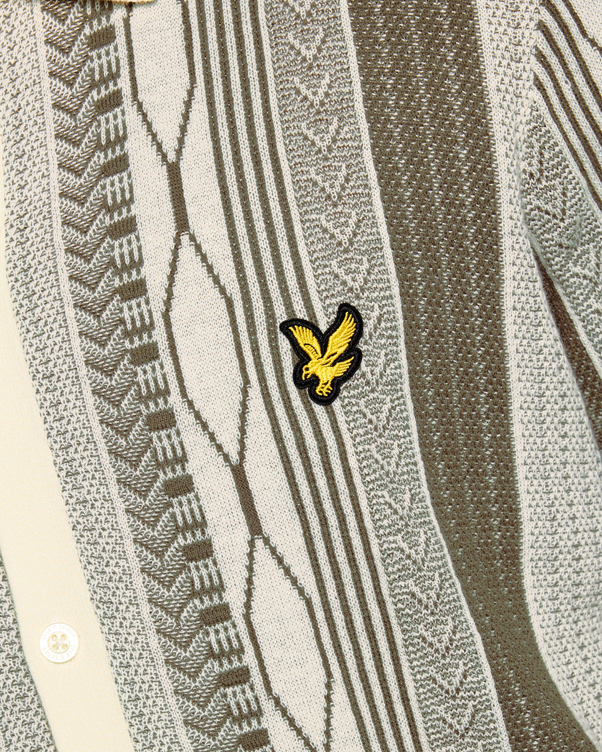 Lyle & Scott Brocade Jacquard Short Sleeve Mens Knitted Shirt - Y148 Ice Cream | CHO | Designer Mens Shirts
