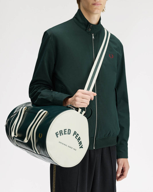 Fred Perry Recycled Polyester Classic Barrel Bag - Grassroots /Ecru 81A
