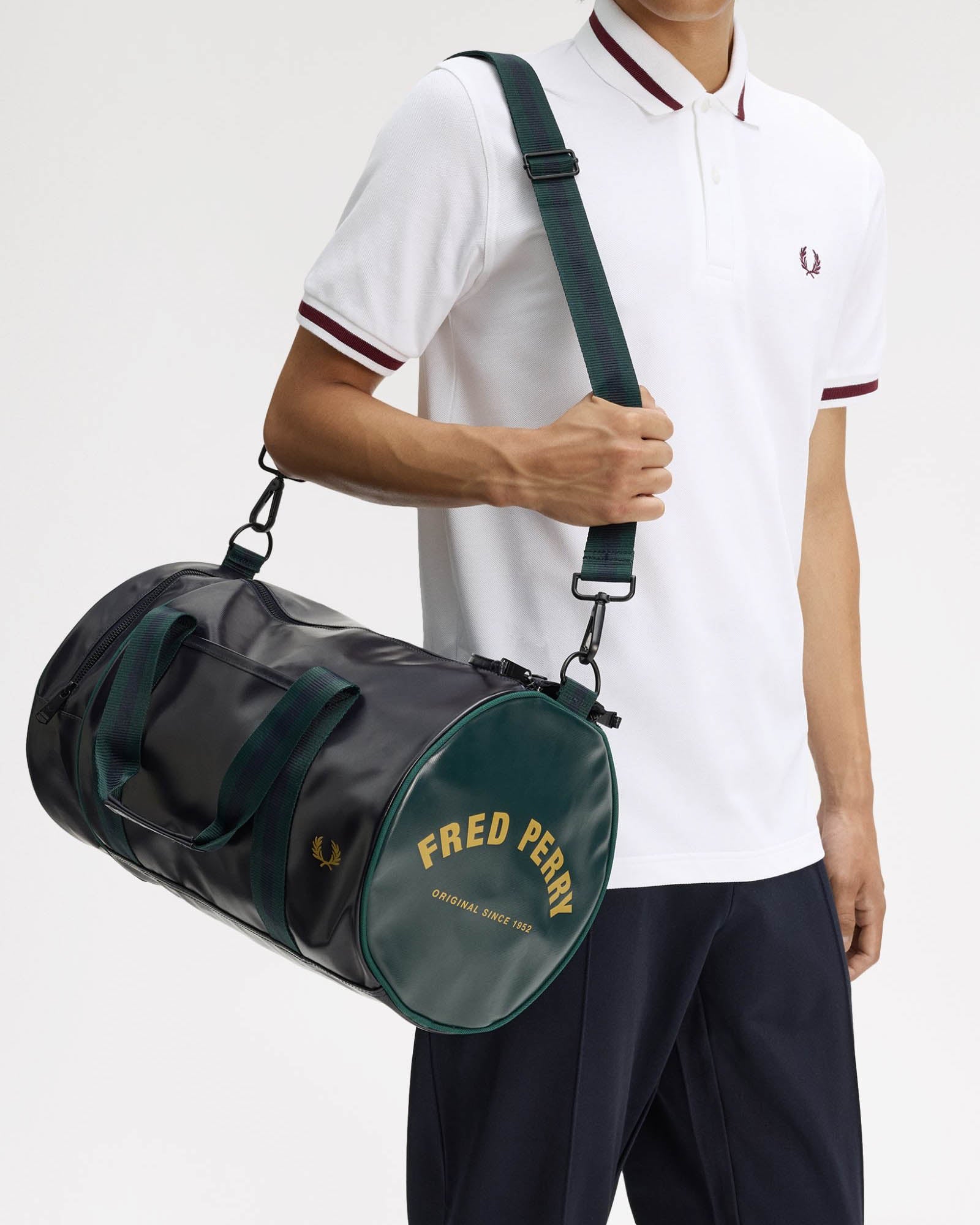 Fred Perry Recycled Polyester Classic Barrel Bag - Navy/Grassroots 83A | CHO | Designer Mens Bags