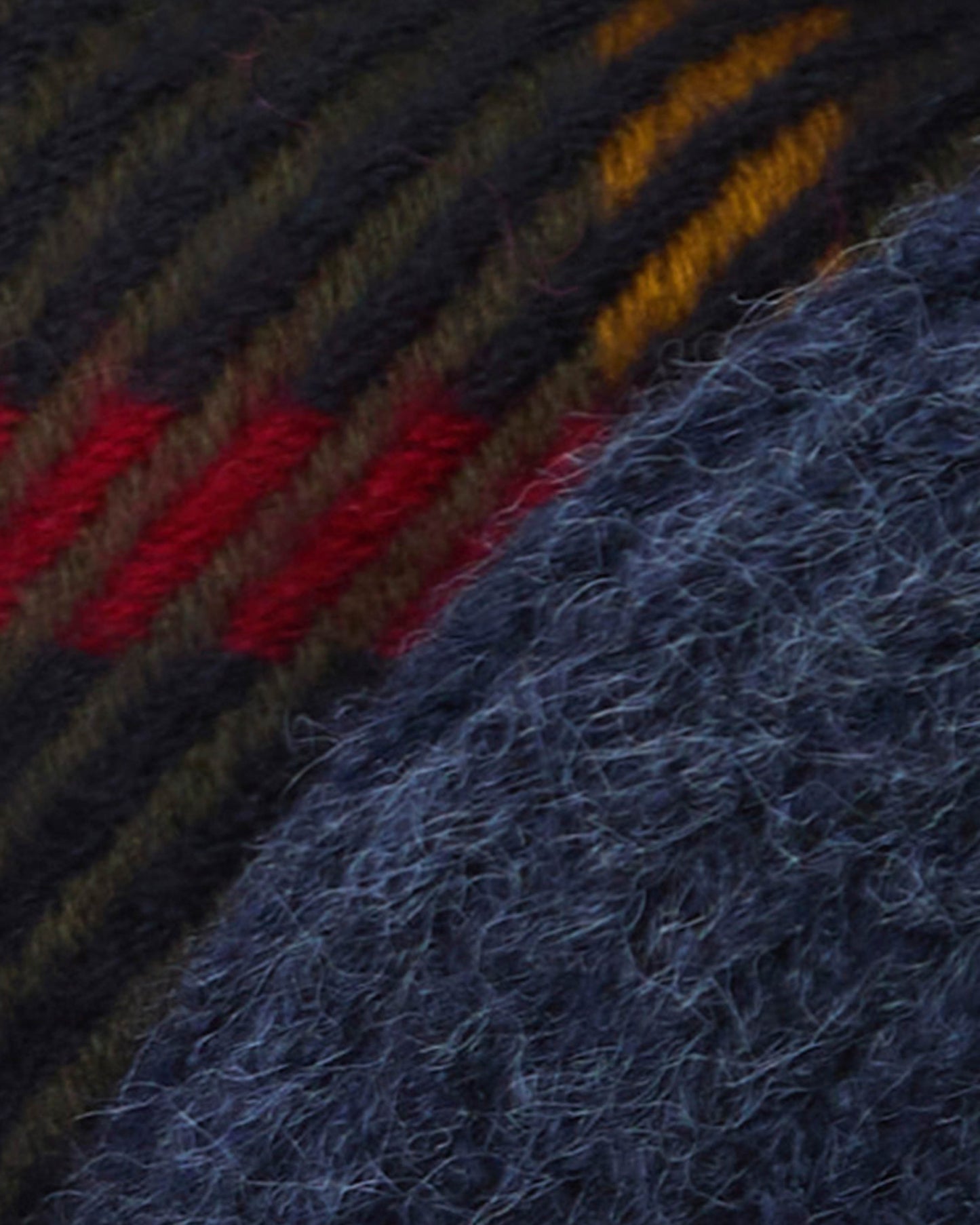 Barbour Womens Pendle Beanie & Blair Scarf Gift Set - Classic Tartan | CHO | Designer Womens Accessory Gift Sets