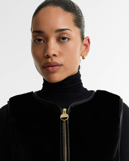 Barbour International Oulton Womens Faux Fur Liner - Black | CHO | Designer Womens Jacket Liners