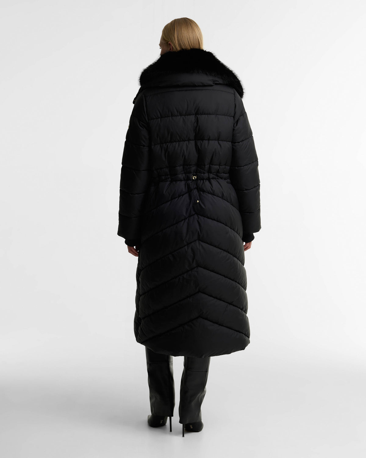 Barbour International Longline Cyrus Womens Puffer Jacket - Black | CHO | Designer Womens Puffer Jackets